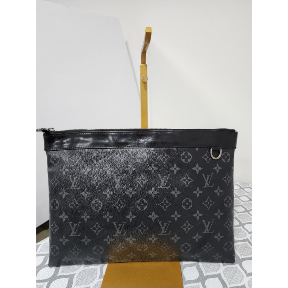 Louis Vuitton Monogram Eclipse Pochette Discovery Clutch Bag Black/Grey